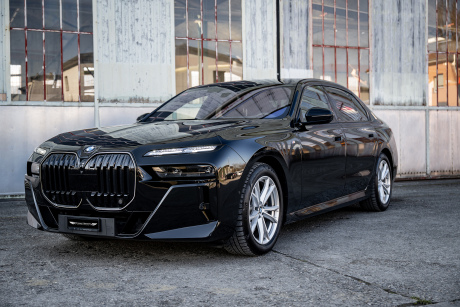 BMW 740 side view