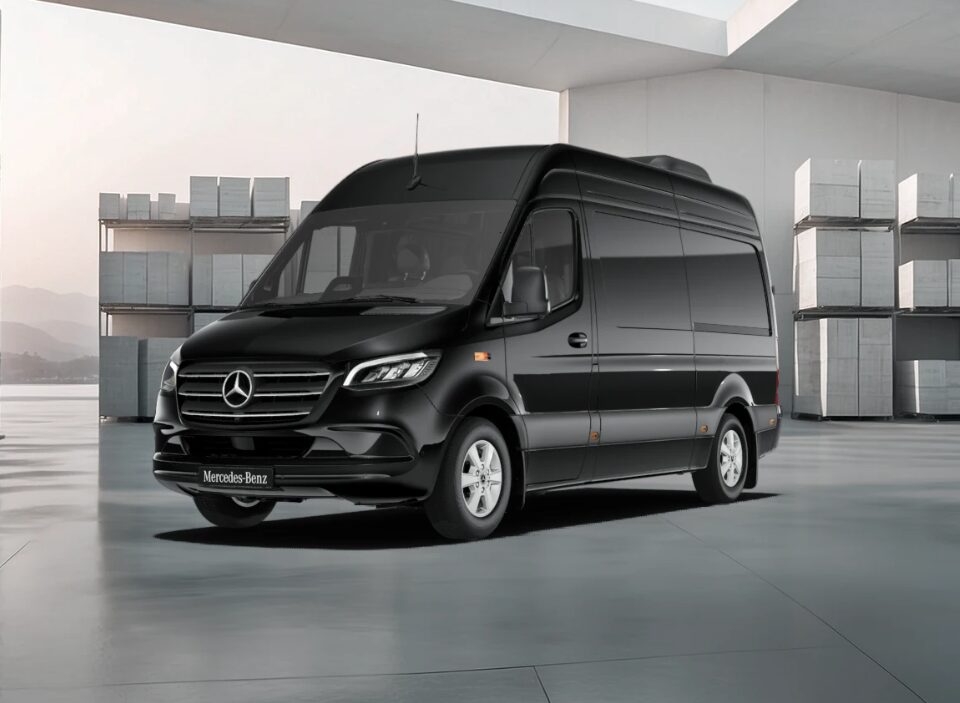 Brunner Limousine - Mercedes Benz Sprinter three quarter view