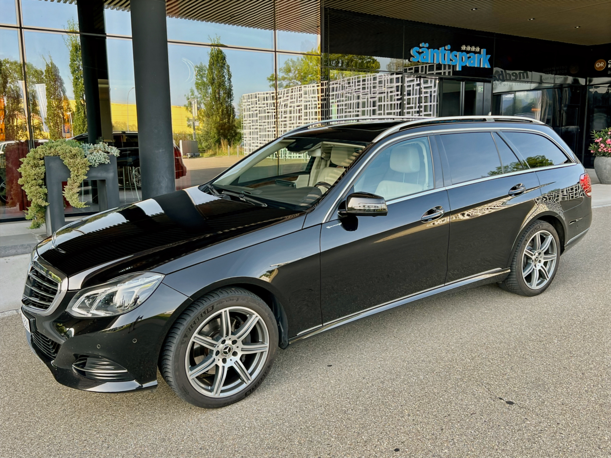 Mercedes E-Klasse Seitenansicht