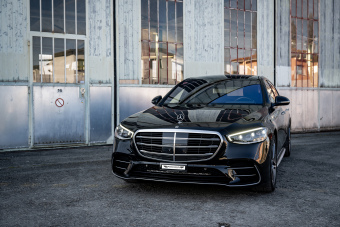 Mercedes S class front view