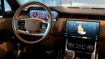 RANGE ROVER Autobiography Cockpit