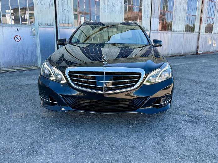 Brunner Limousine - Taxi front view